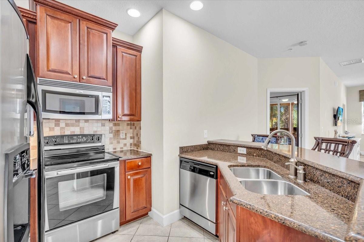 Image 15 of 30 For 8106 Moonstone Drive 17-204