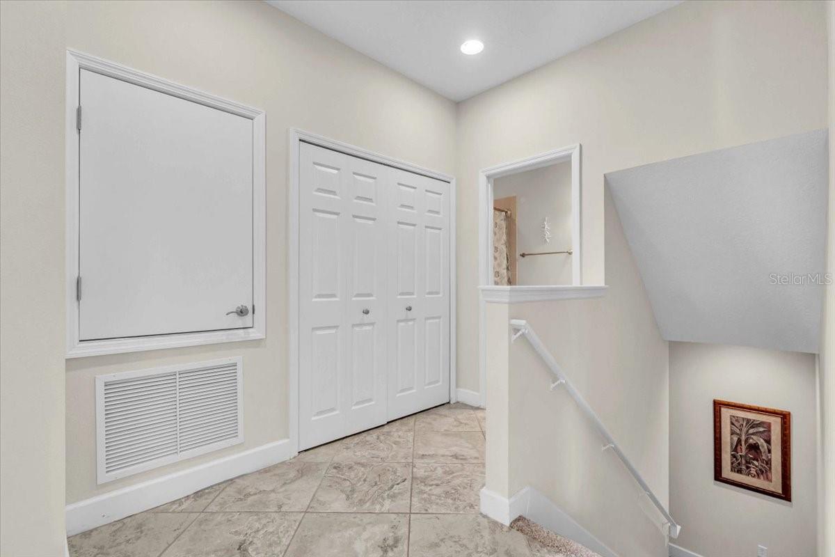 Image 17 of 30 For 8106 Moonstone Drive 17-204