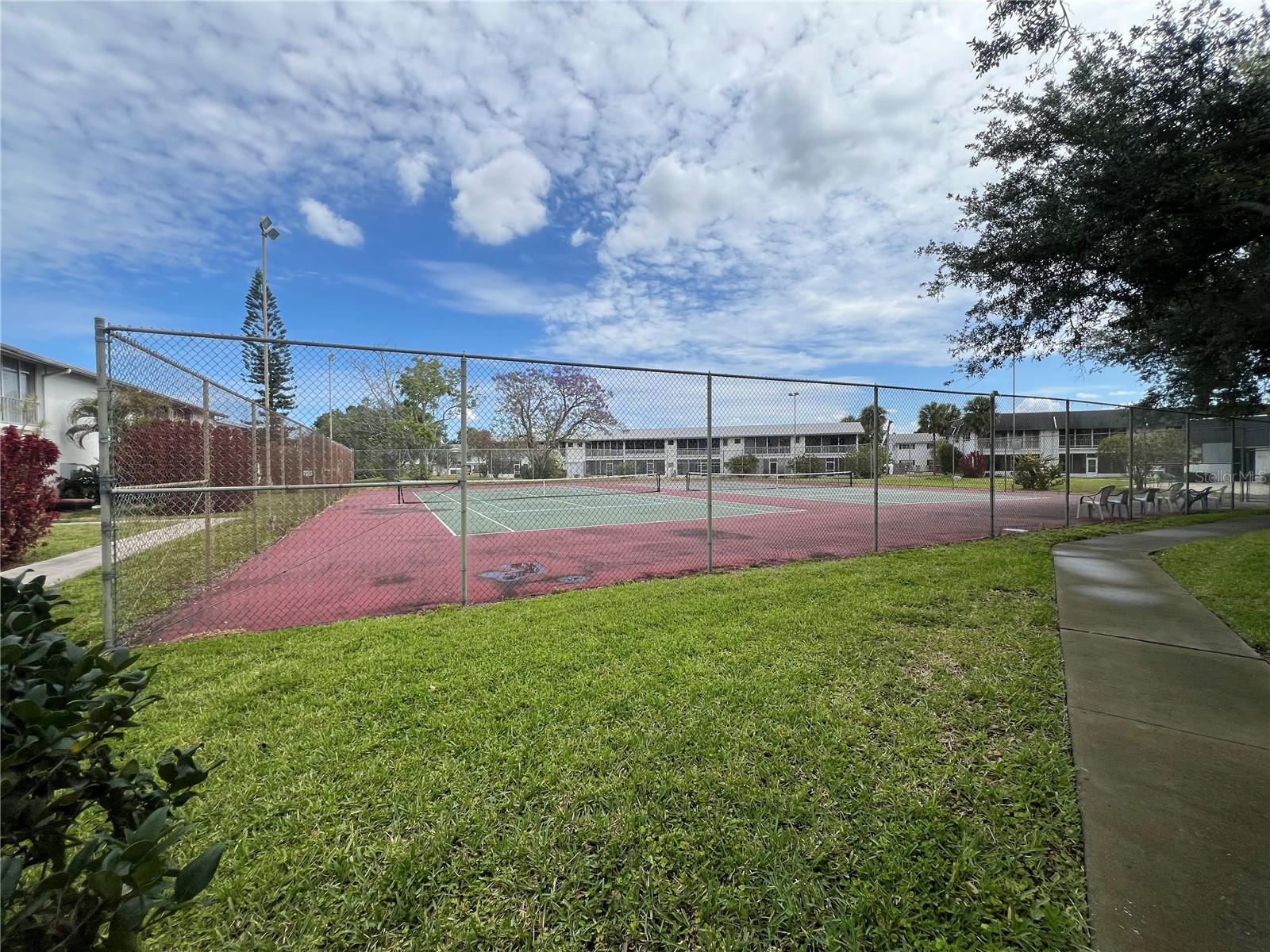 Image 8 of 9 For 4507 3rd Street Circle W 277