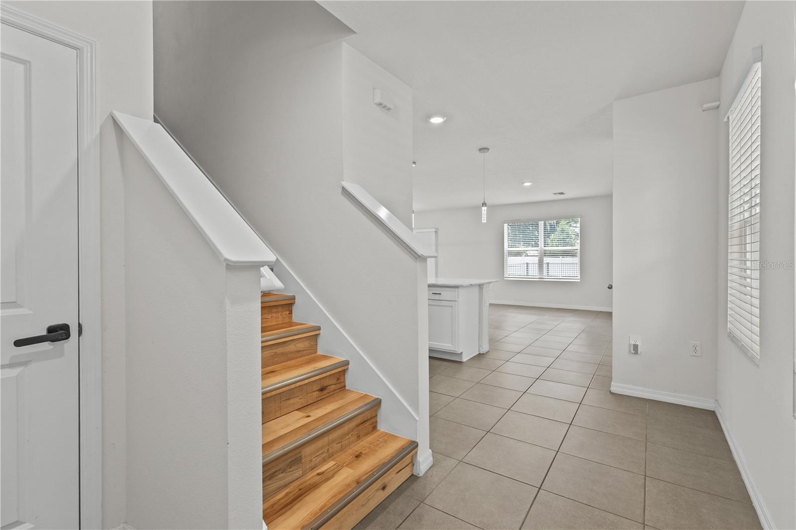Image 15 of 54 For 5750 Cape Primrose Drive