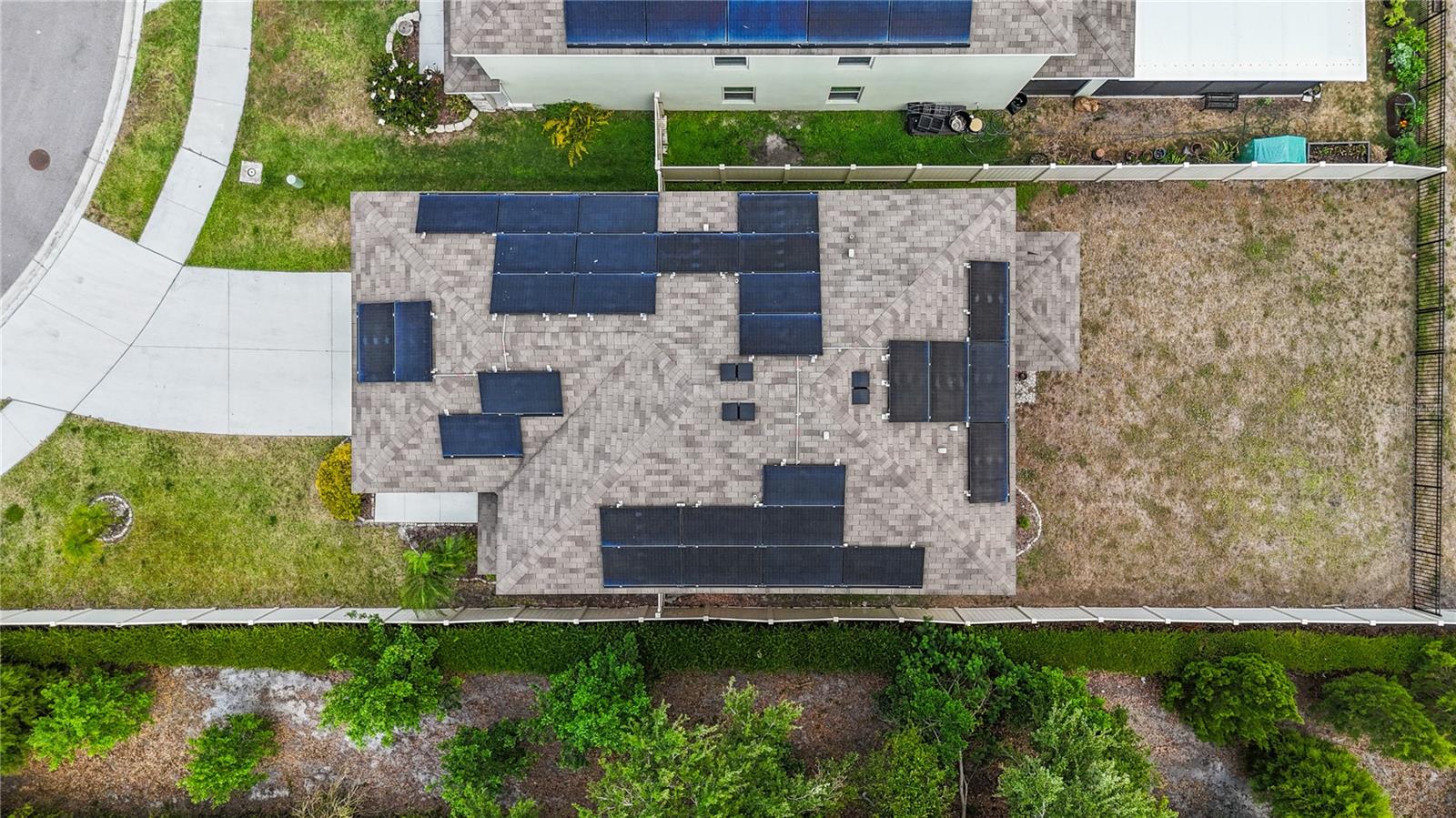 Image 39 of 54 For 5750 Cape Primrose Drive