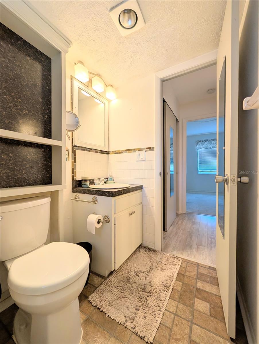 Image 11 of 27 For 2319 Canal Drive F26