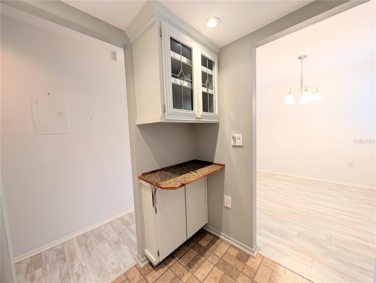 Image 8 of 27 For 2319 Canal Drive F26