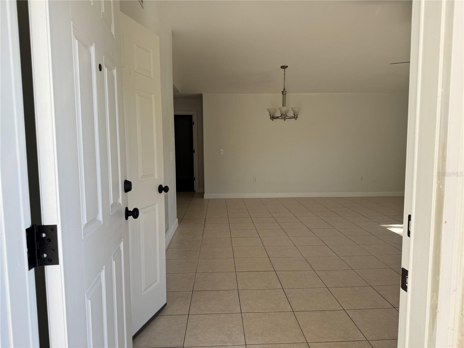 Image 3 of 24 For 4503 Hale Street