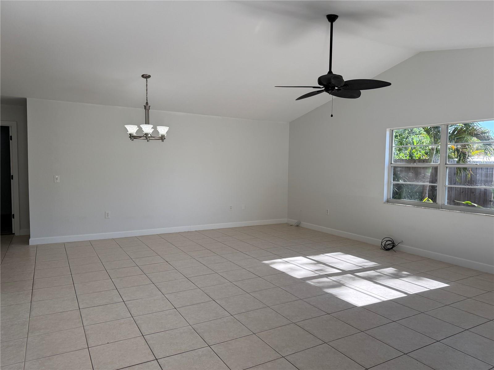 Image 4 of 24 For 4503 Hale Street