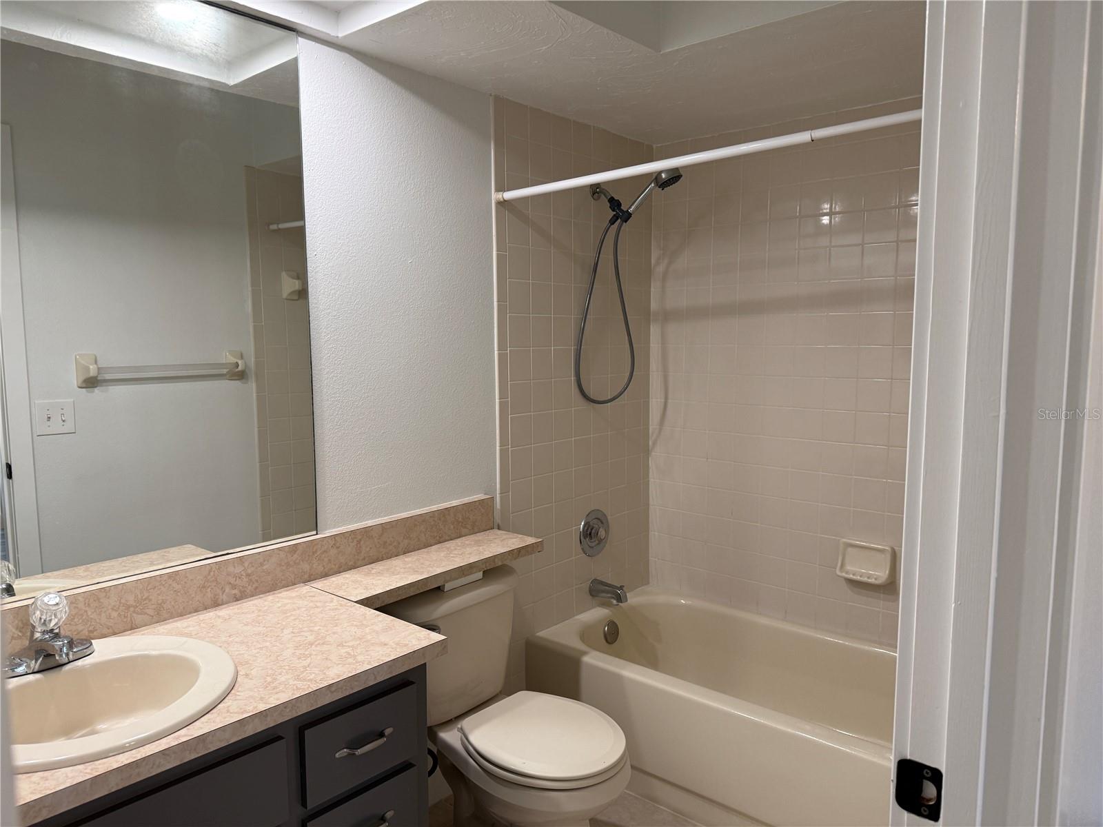 Image 9 of 24 For 4503 Hale Street