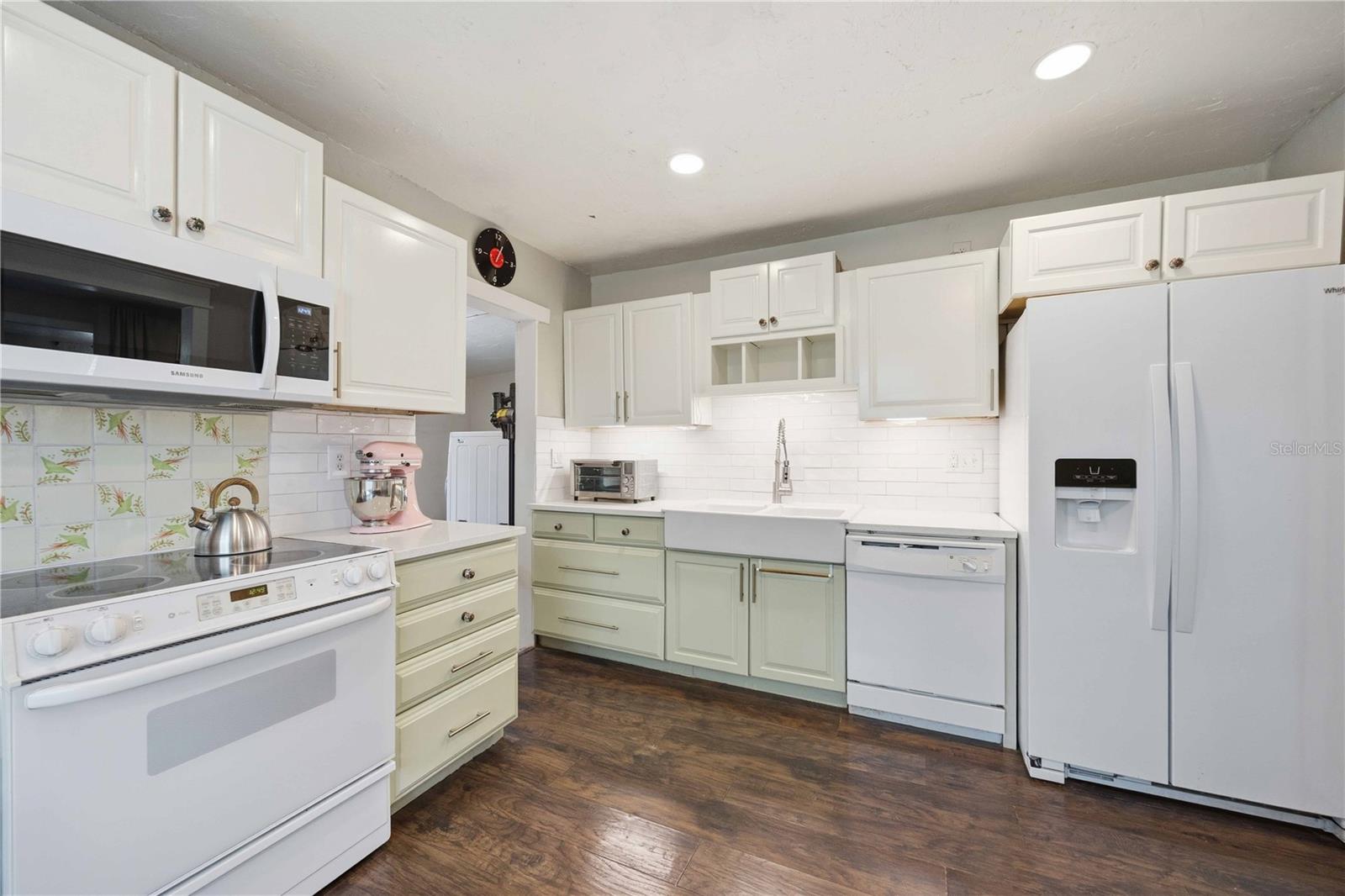 Image 14 of 40 For 1223 12th Avenue W