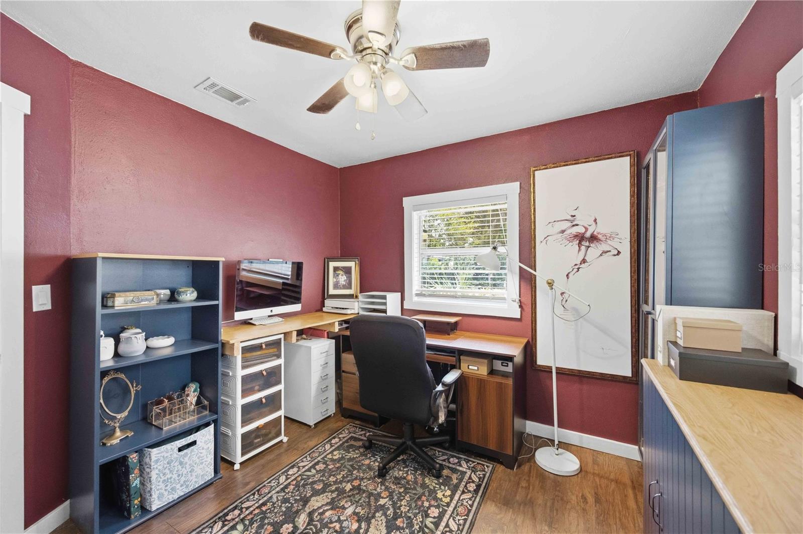 Image 20 of 40 For 1223 12th Avenue W