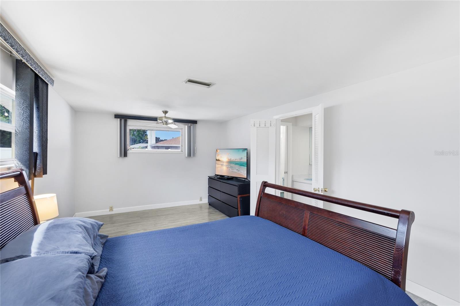 Image 10 of 30 For 616 Saint Andrews Drive