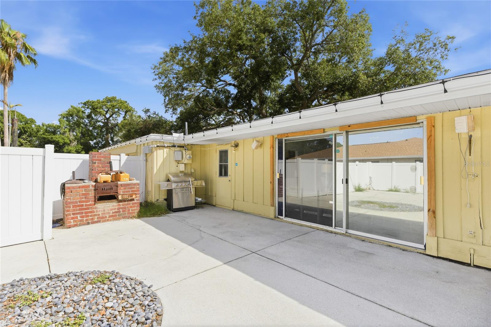 Image 20 of 30 For 616 Saint Andrews Drive