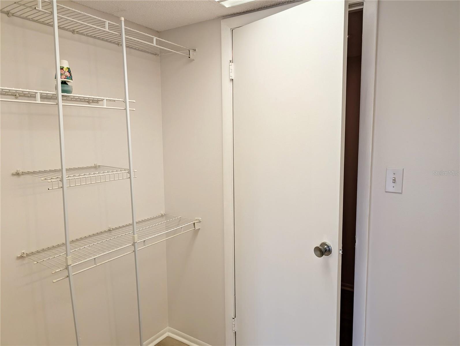 Image 15 of 26 For 4127 Heron Way E-111