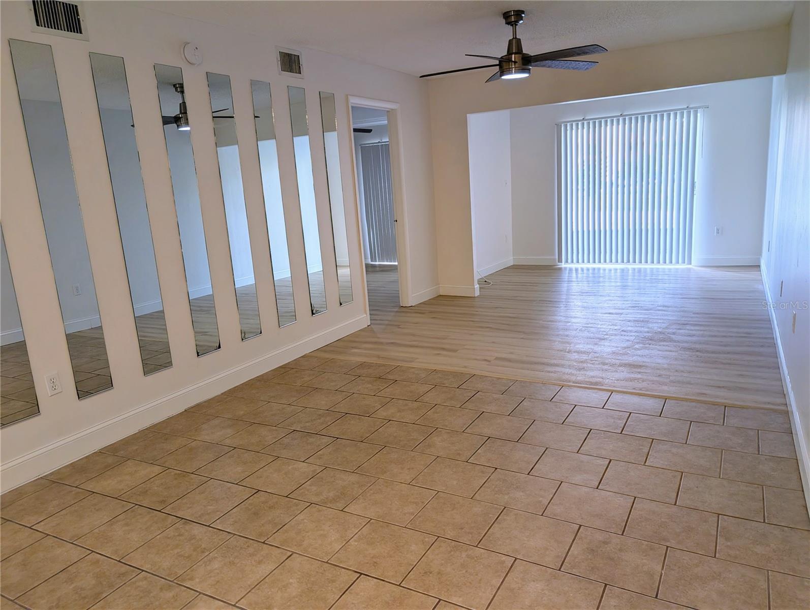 Image 7 of 26 For 4127 Heron Way E-111