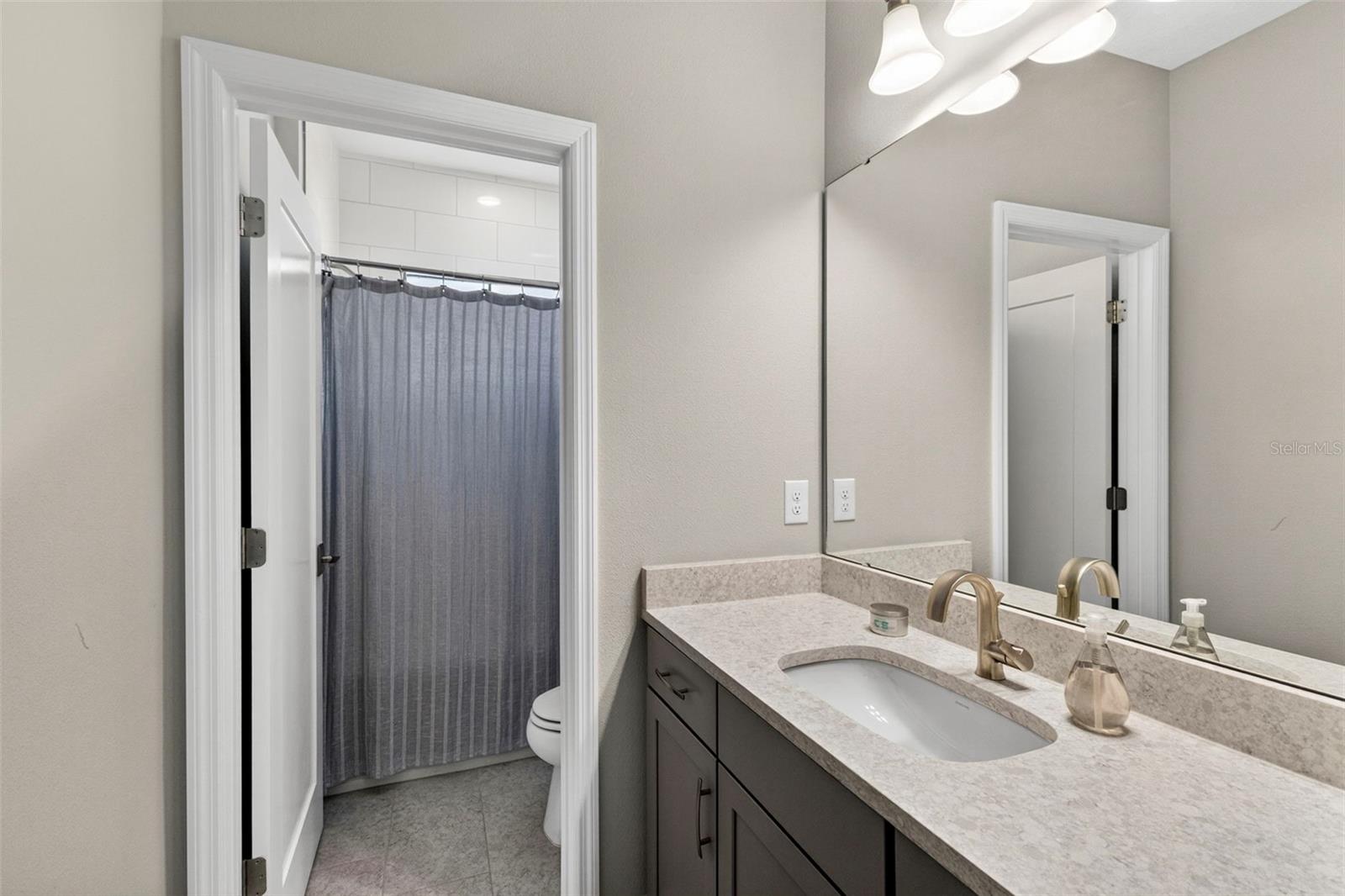 Image 30 of 35 For 13883 Heartwood Way