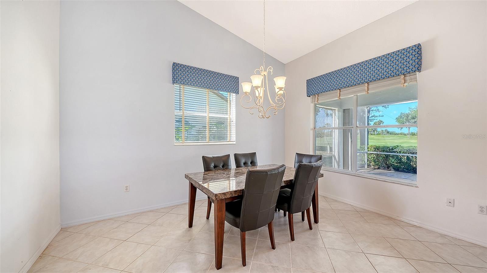 Image 18 of 66 For 8928 Whitemarsh Avenue