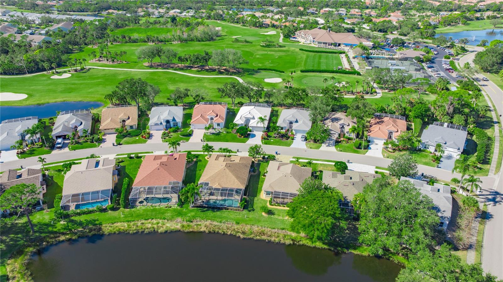 Image 2 of 66 For 8928 Whitemarsh Avenue