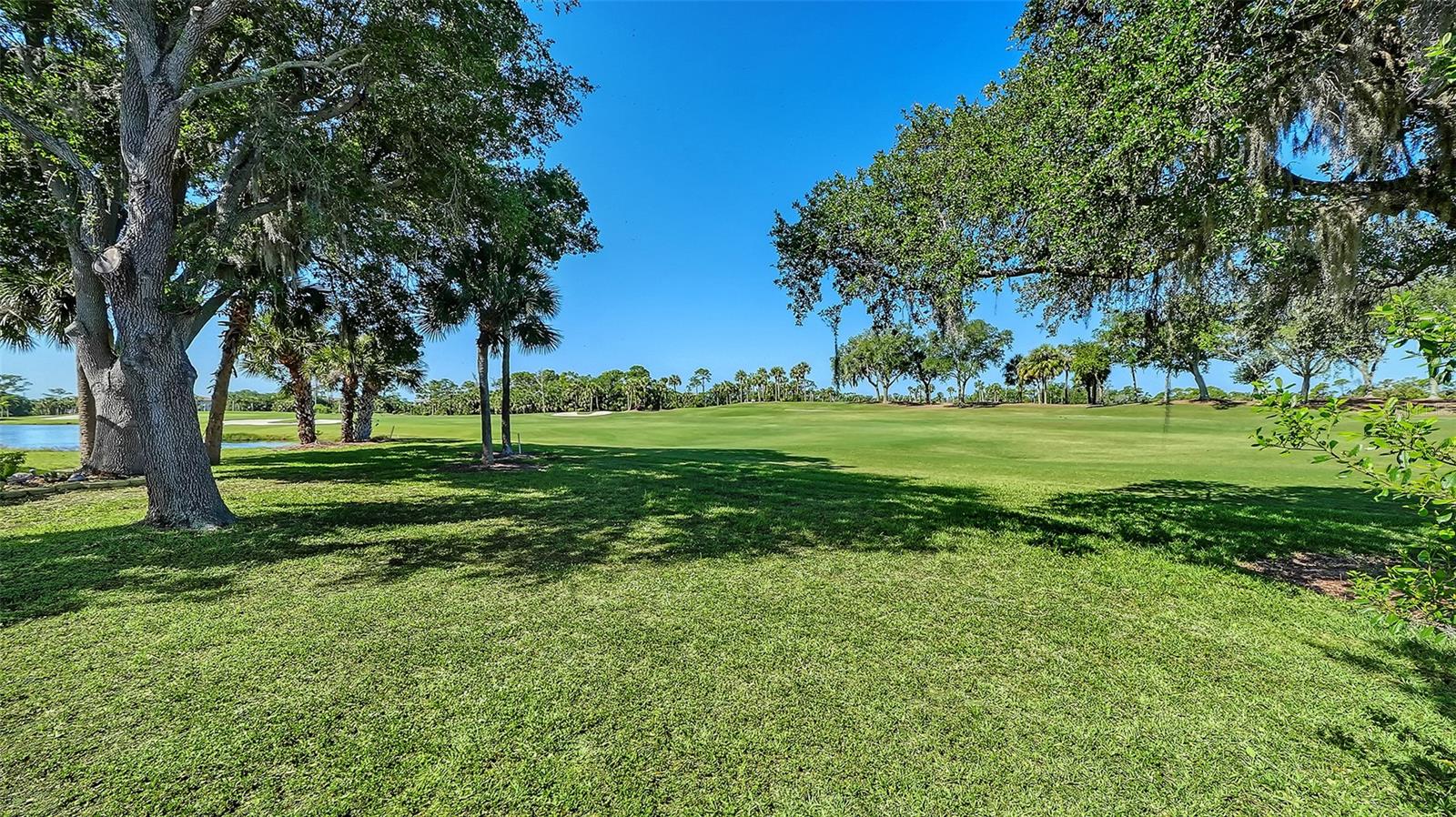 Image 9 of 66 For 8928 Whitemarsh Avenue
