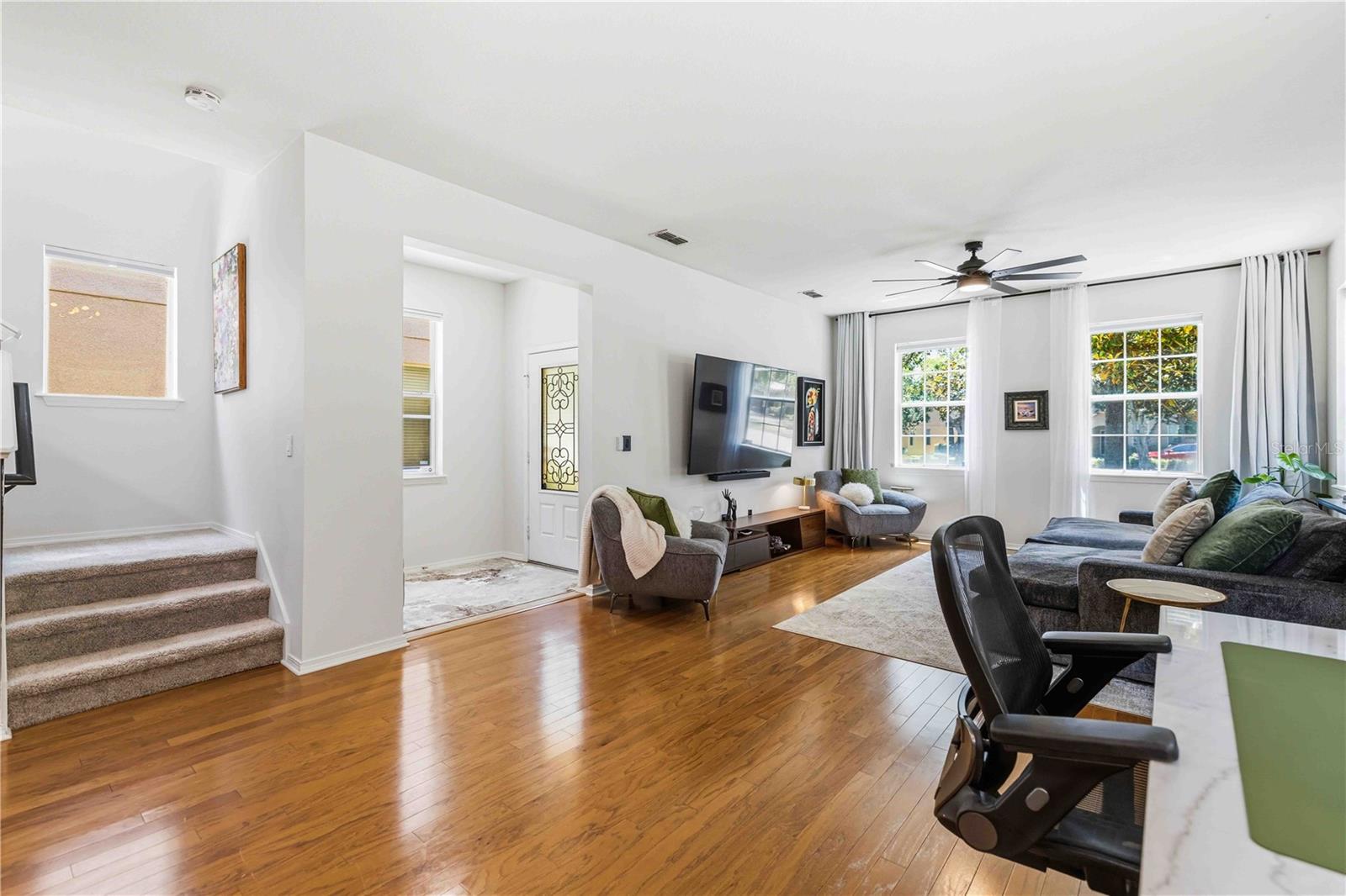 Image 10 of 72 For 9040 Aspen Hollow Place