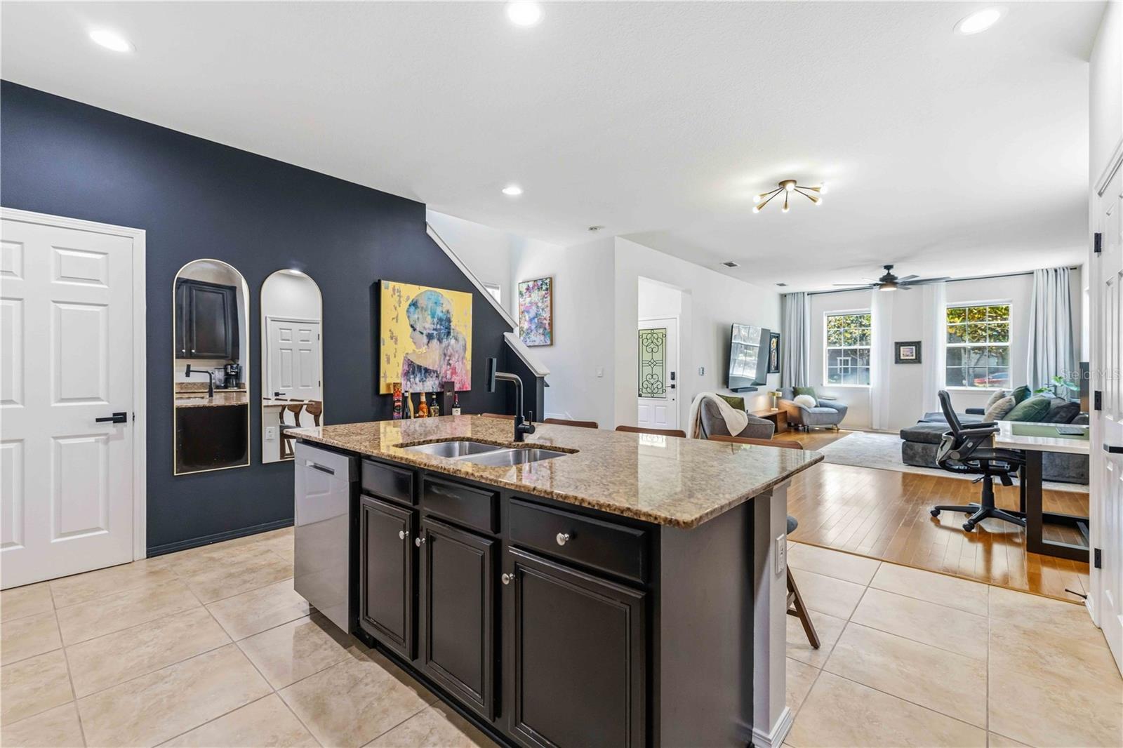 Image 23 of 72 For 9040 Aspen Hollow Place