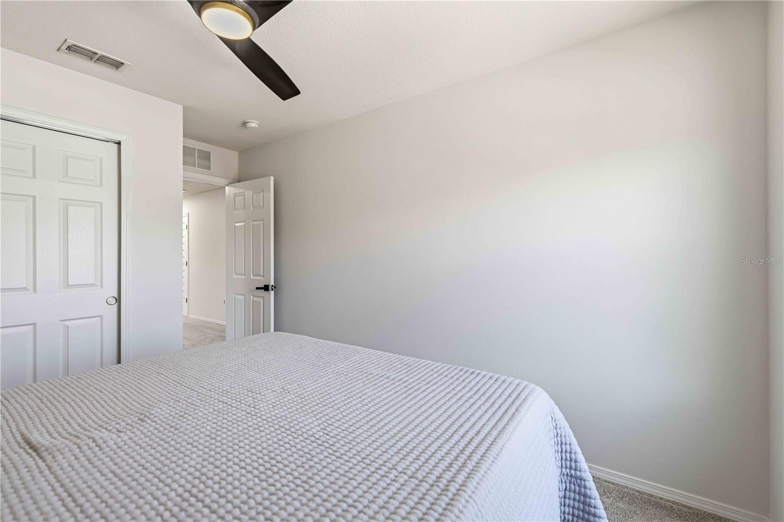 Image 41 of 72 For 9040 Aspen Hollow Place