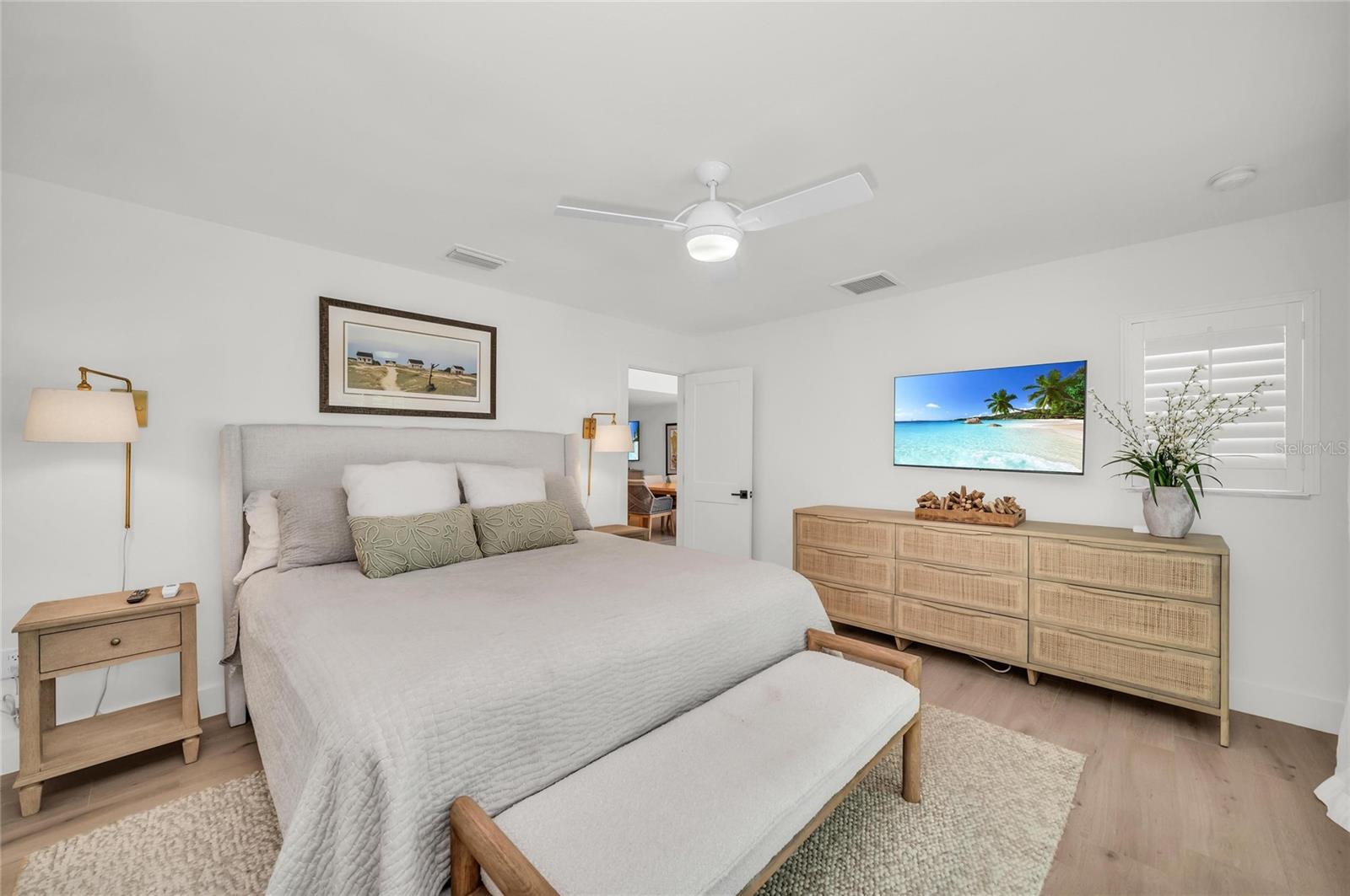 Image 44 of 63 For 501 68th Street