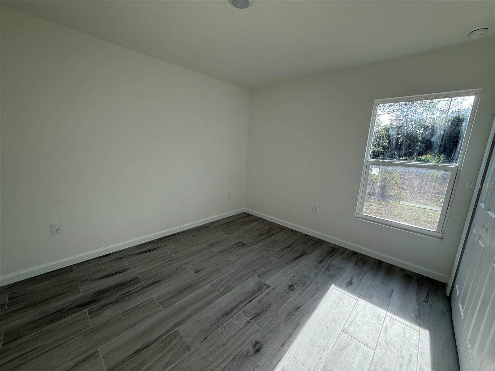 Image 11 of 20 For 2509 Wyola Avenue