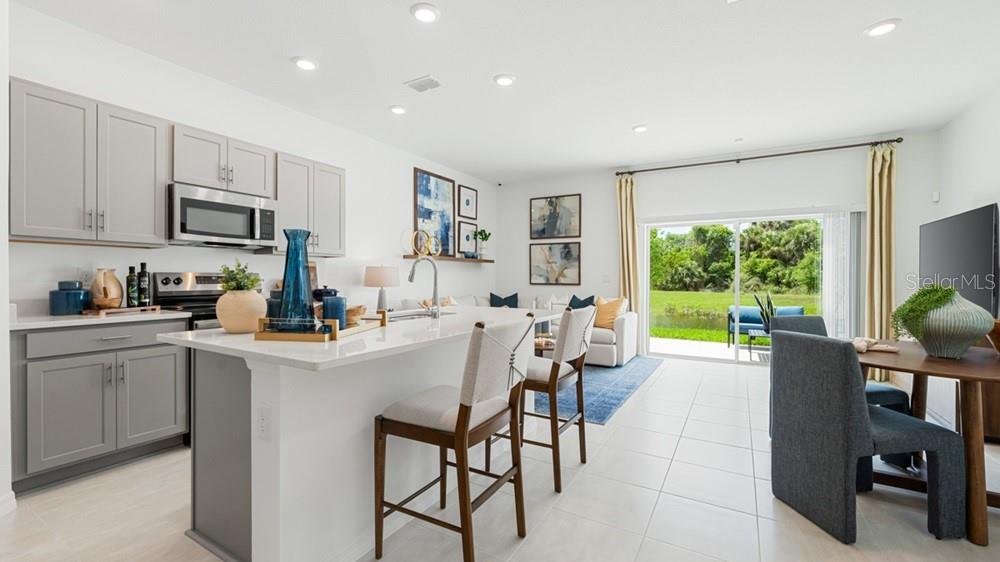 Image 5 of 31 For 7113 Pinelit Cove