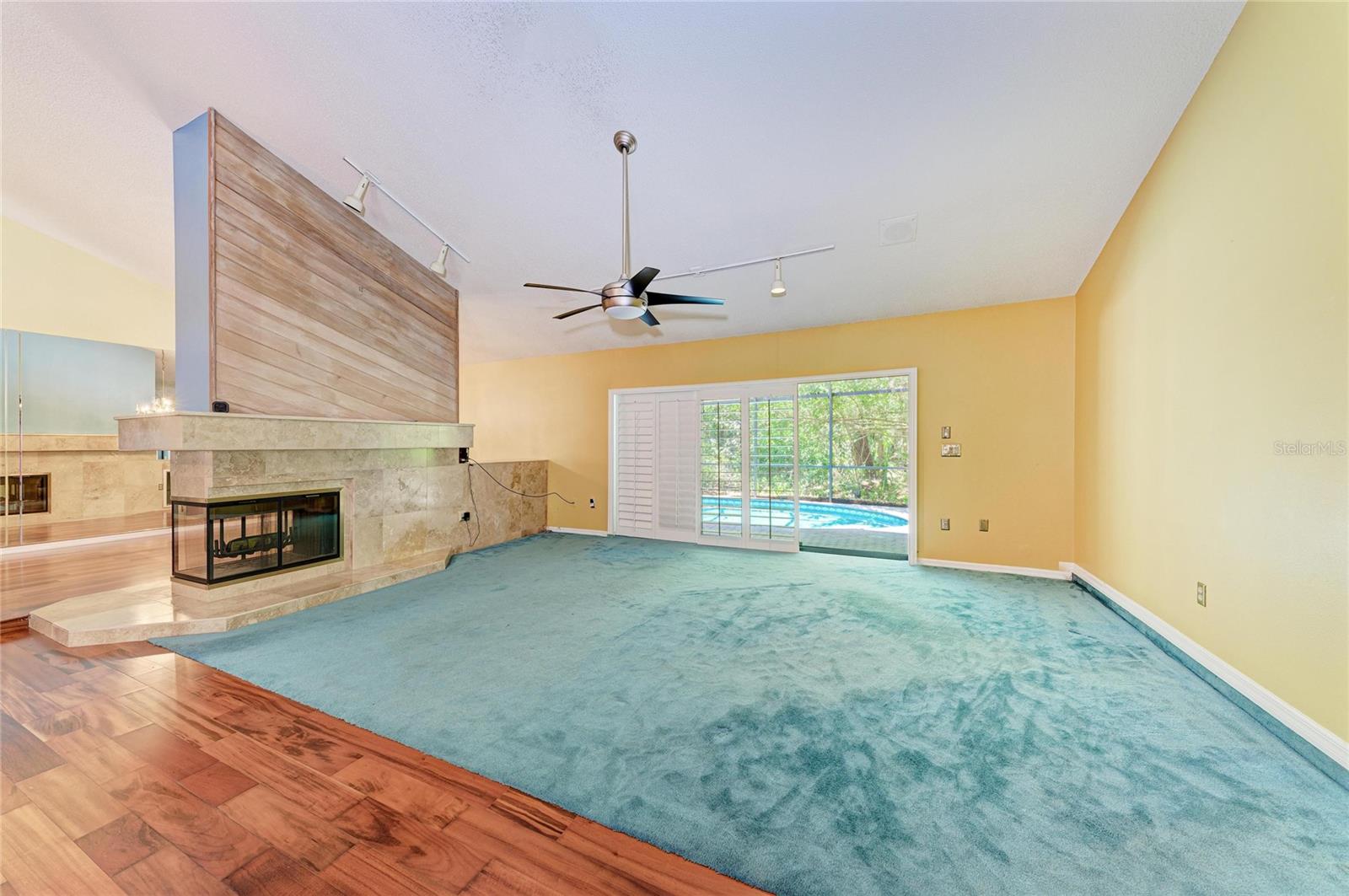 Image 3 of 37 For 830 Hammockwood Court
