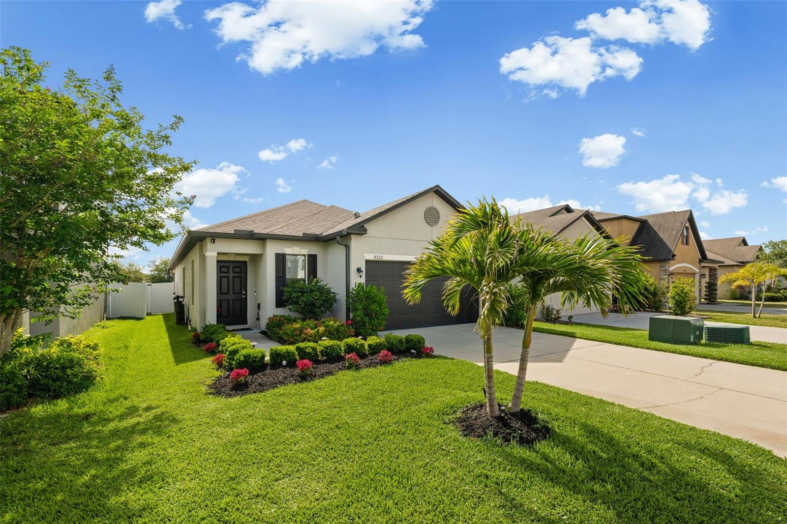 Image 3 of 56 For 4722 Lindever Lane