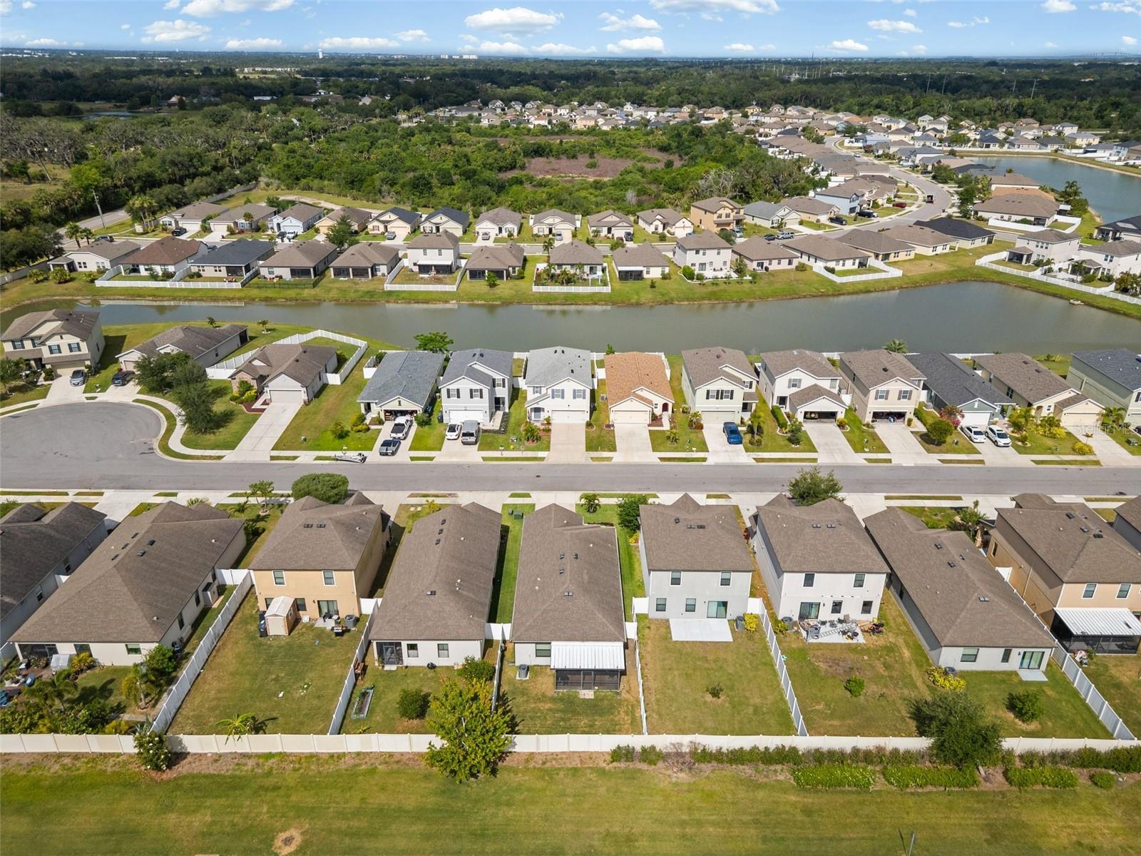 Image 46 of 56 For 4722 Lindever Lane