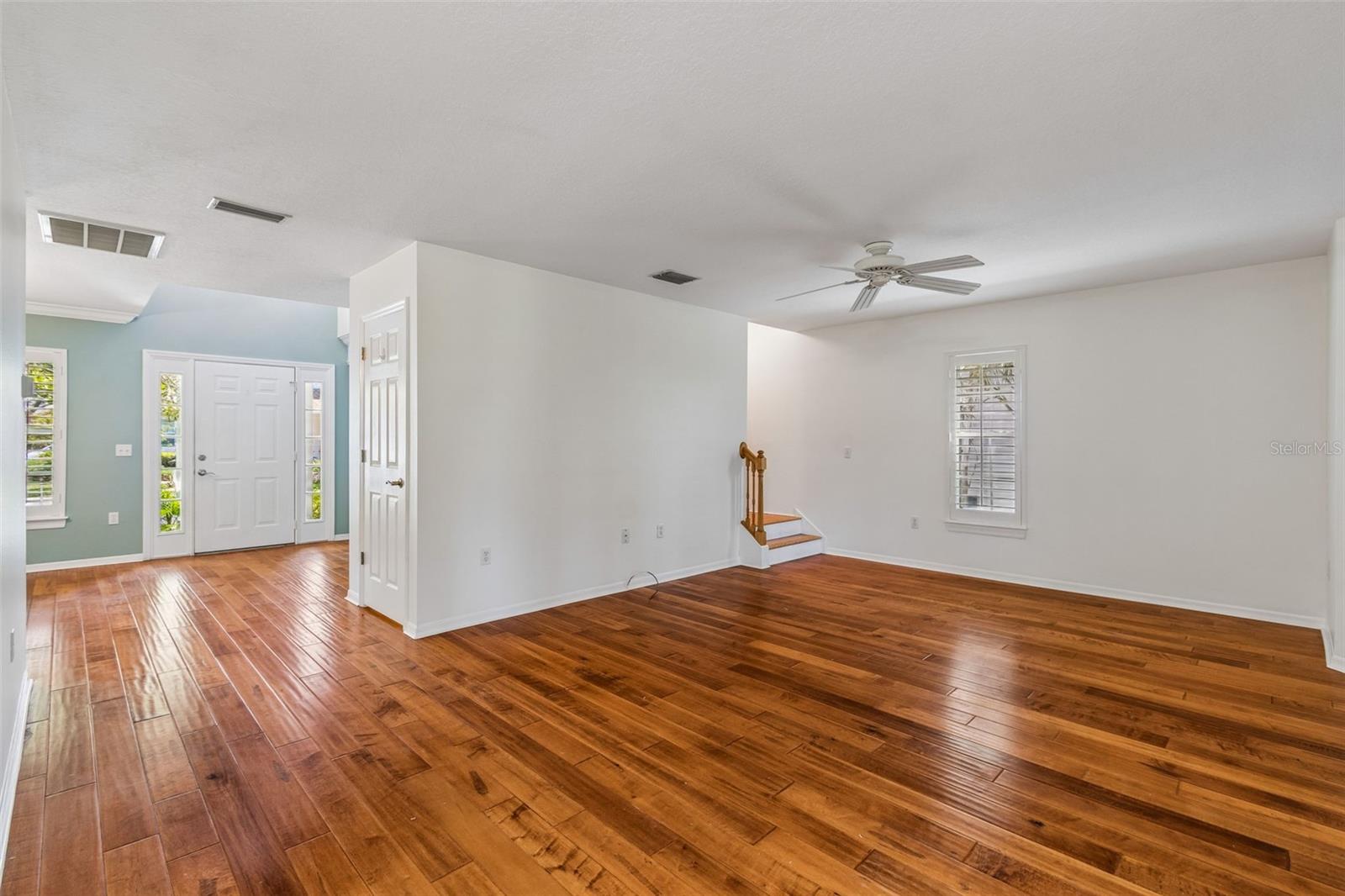 Image 14 of 35 For 6414 23rd Ave Dr W