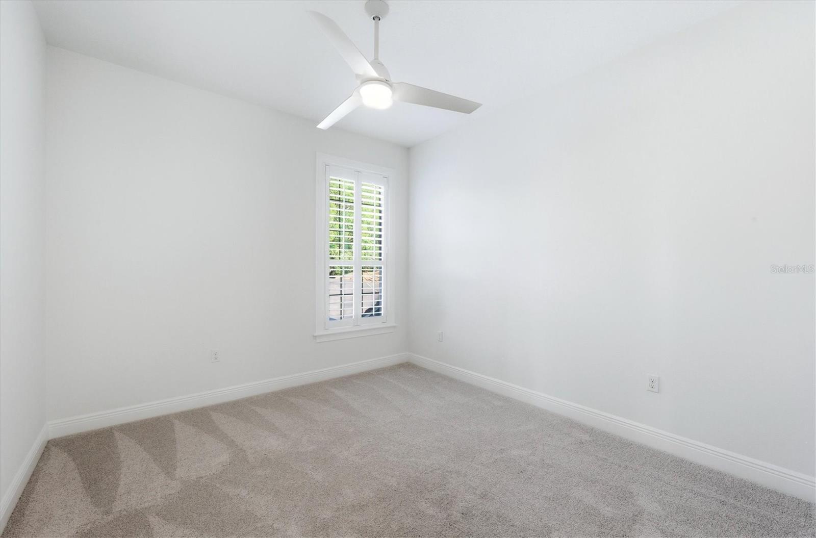 Image 42 of 100 For 12407 Highfield Circle