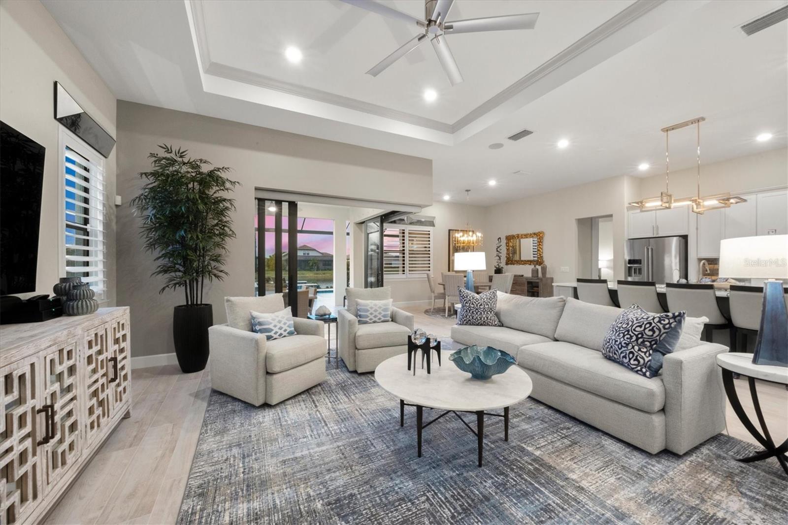 Image 11 of 84 For 7428 Summerland Cove