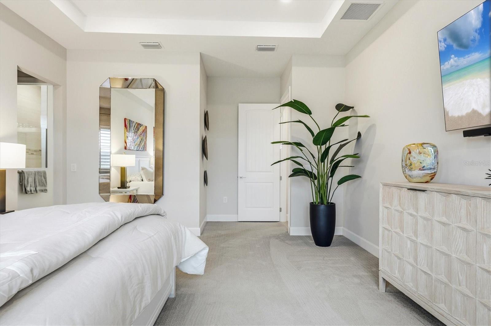 Image 28 of 84 For 7428 Summerland Cove