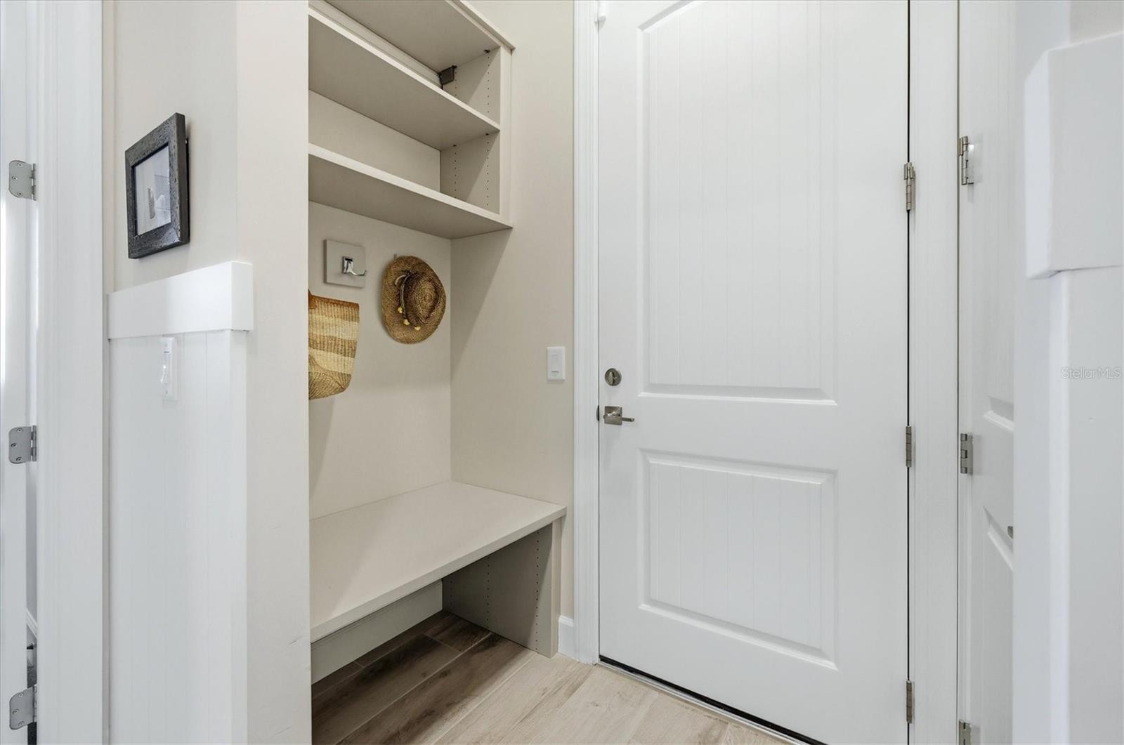 Image 37 of 84 For 7428 Summerland Cove