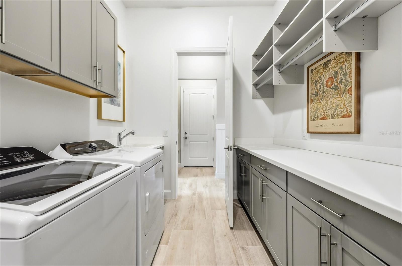Image 39 of 84 For 7428 Summerland Cove
