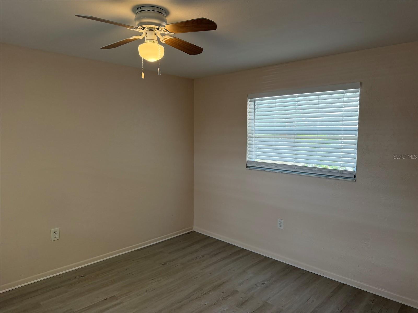 Image 10 of 38 For 5333 Duncanwood Drive
