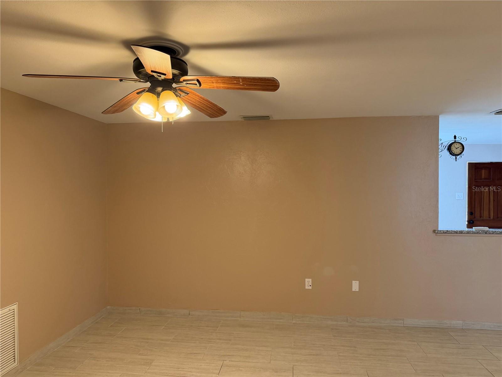 Image 18 of 38 For 5333 Duncanwood Drive