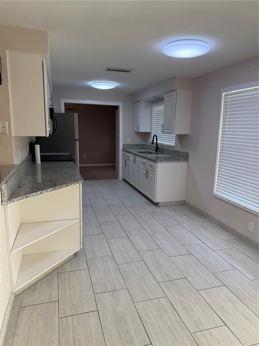 Image 34 of 38 For 5333 Duncanwood Drive