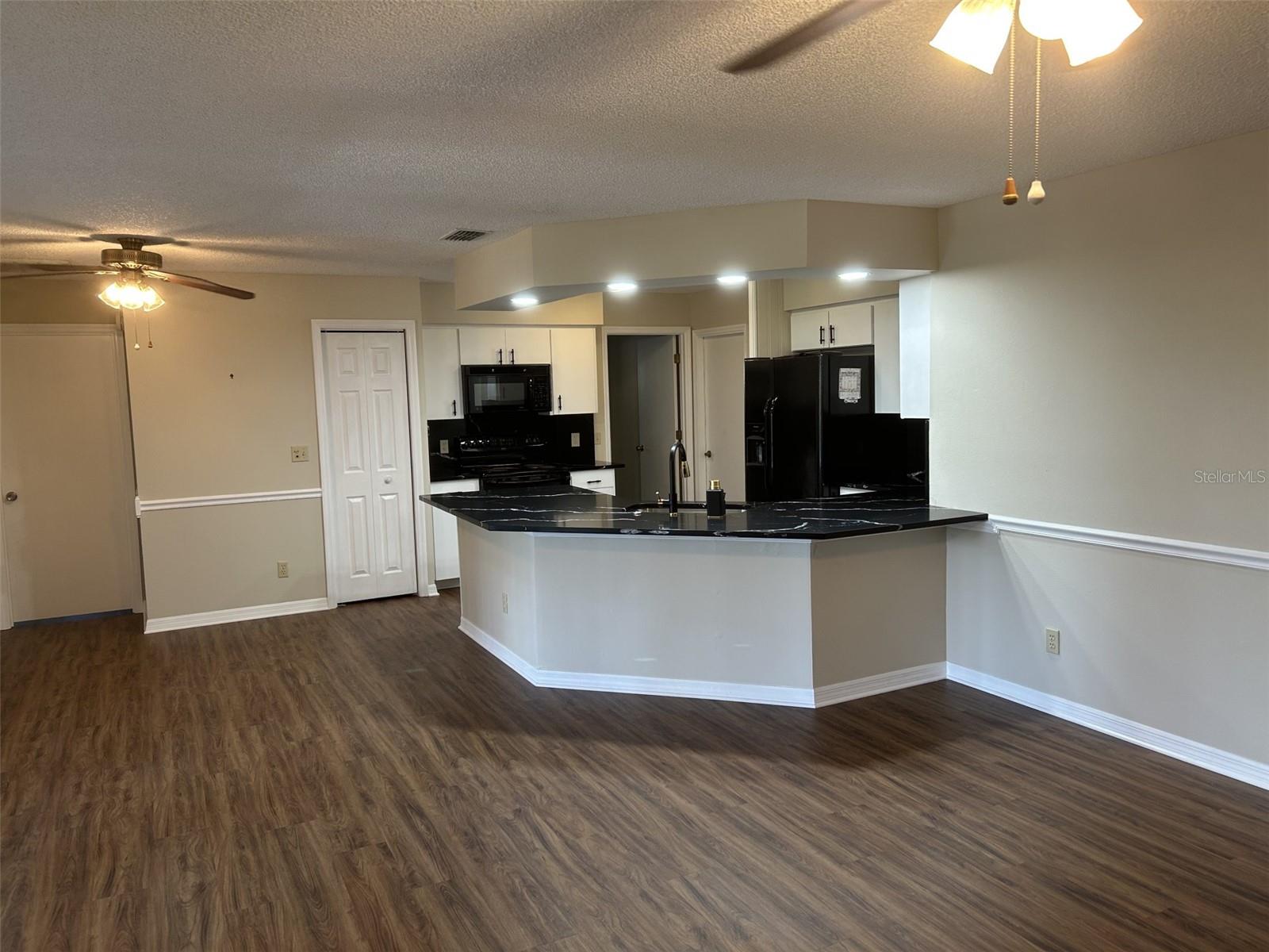 Image 12 of 22 For 1409 Covington Court