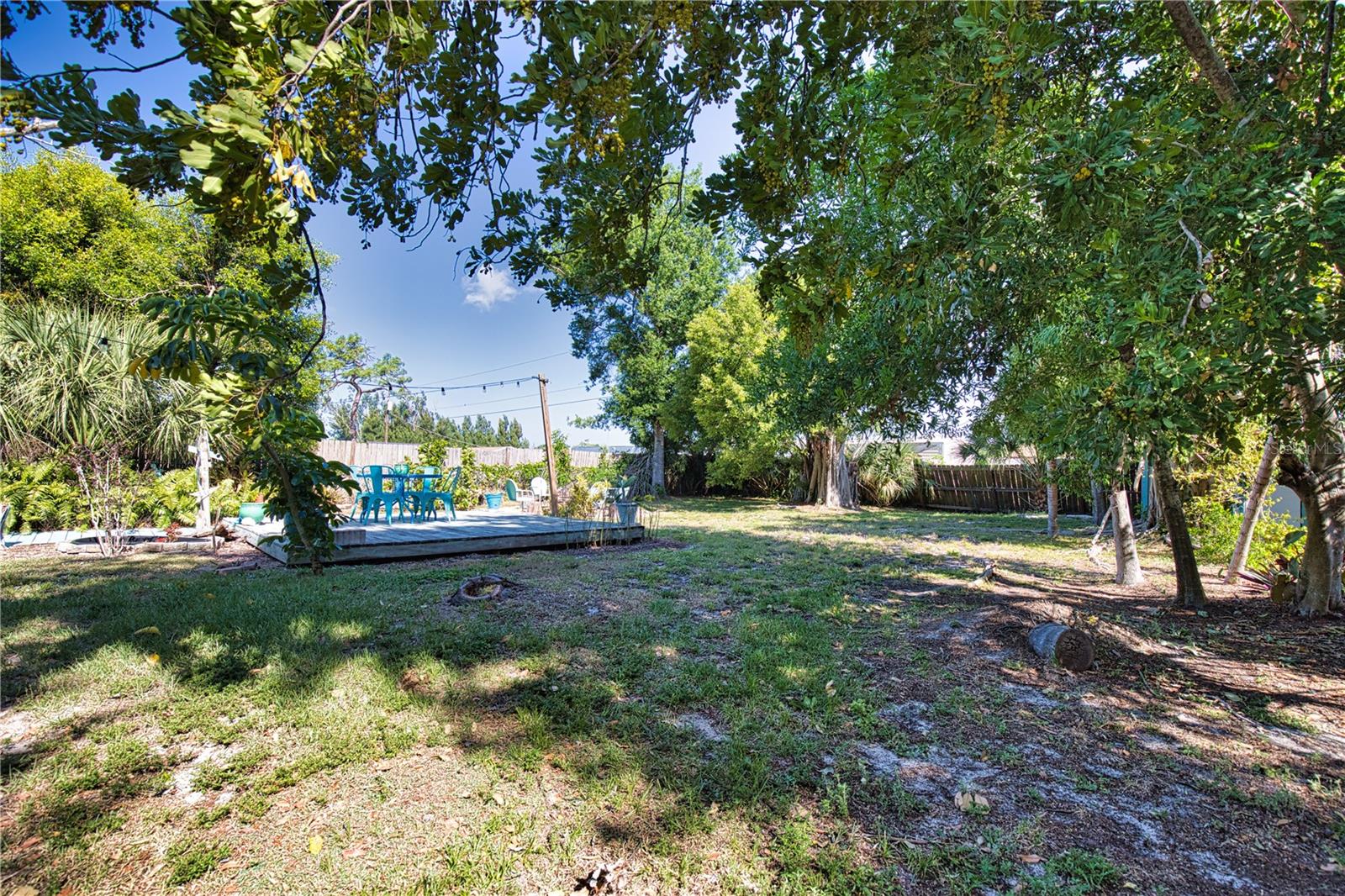 Image 40 of 54 For 650 Edwards Street