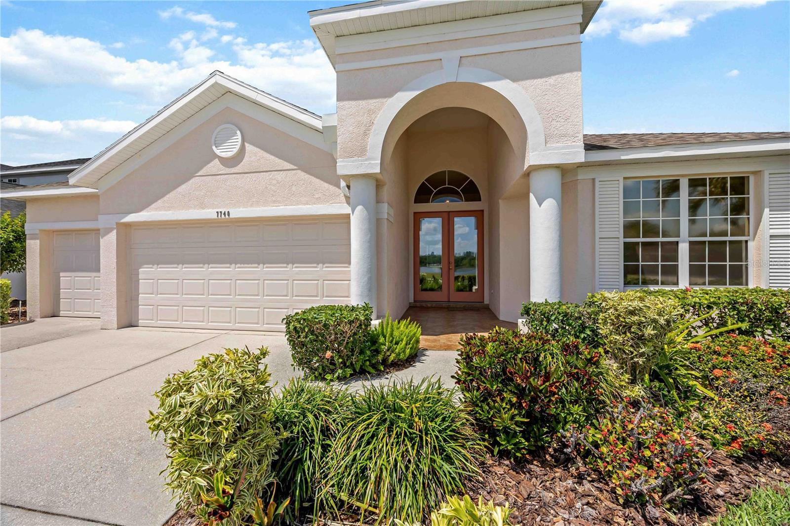 Image 10 of 64 For 7740 Castleisland Drive