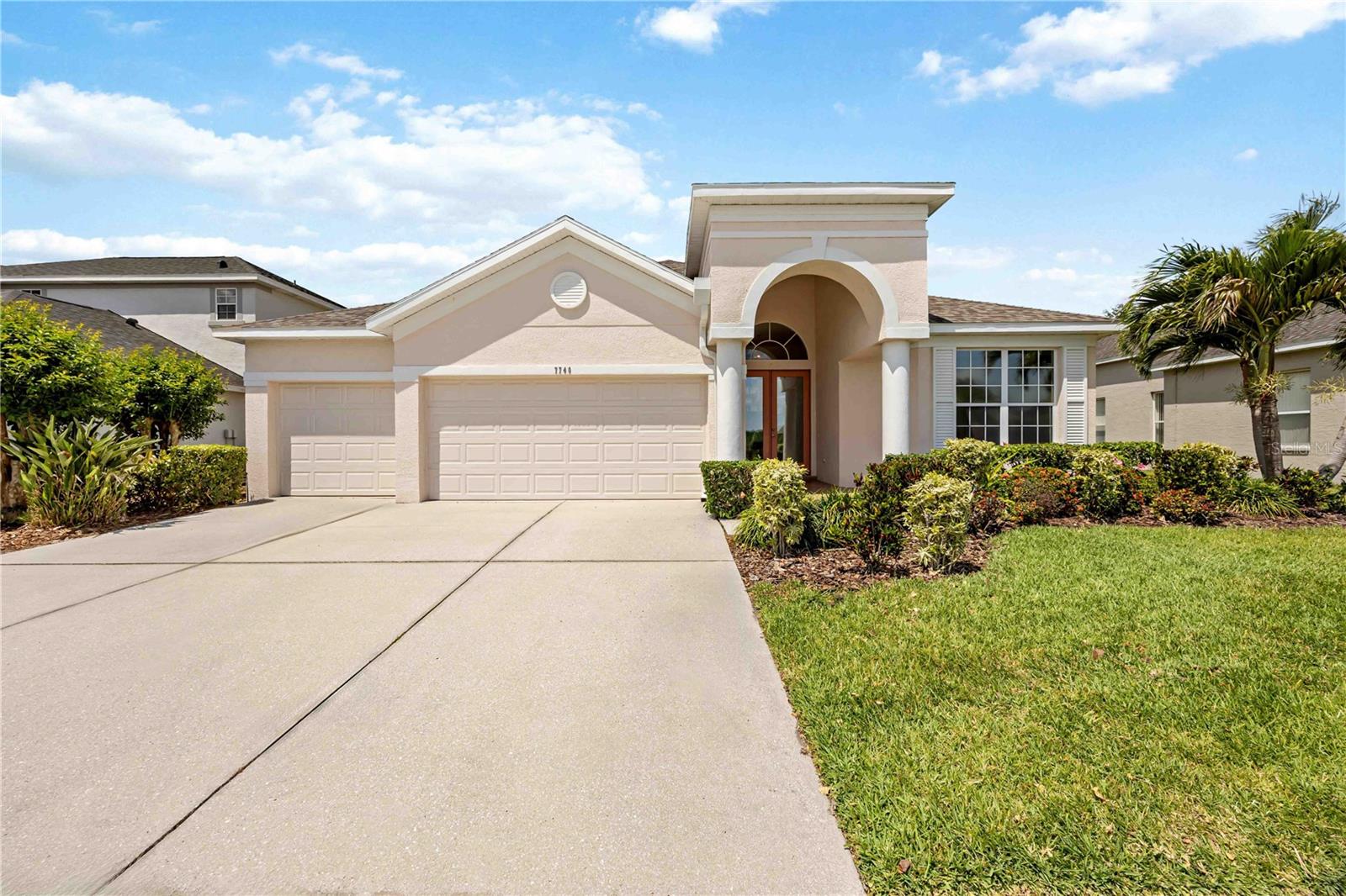 Image 2 of 64 For 7740 Castleisland Drive