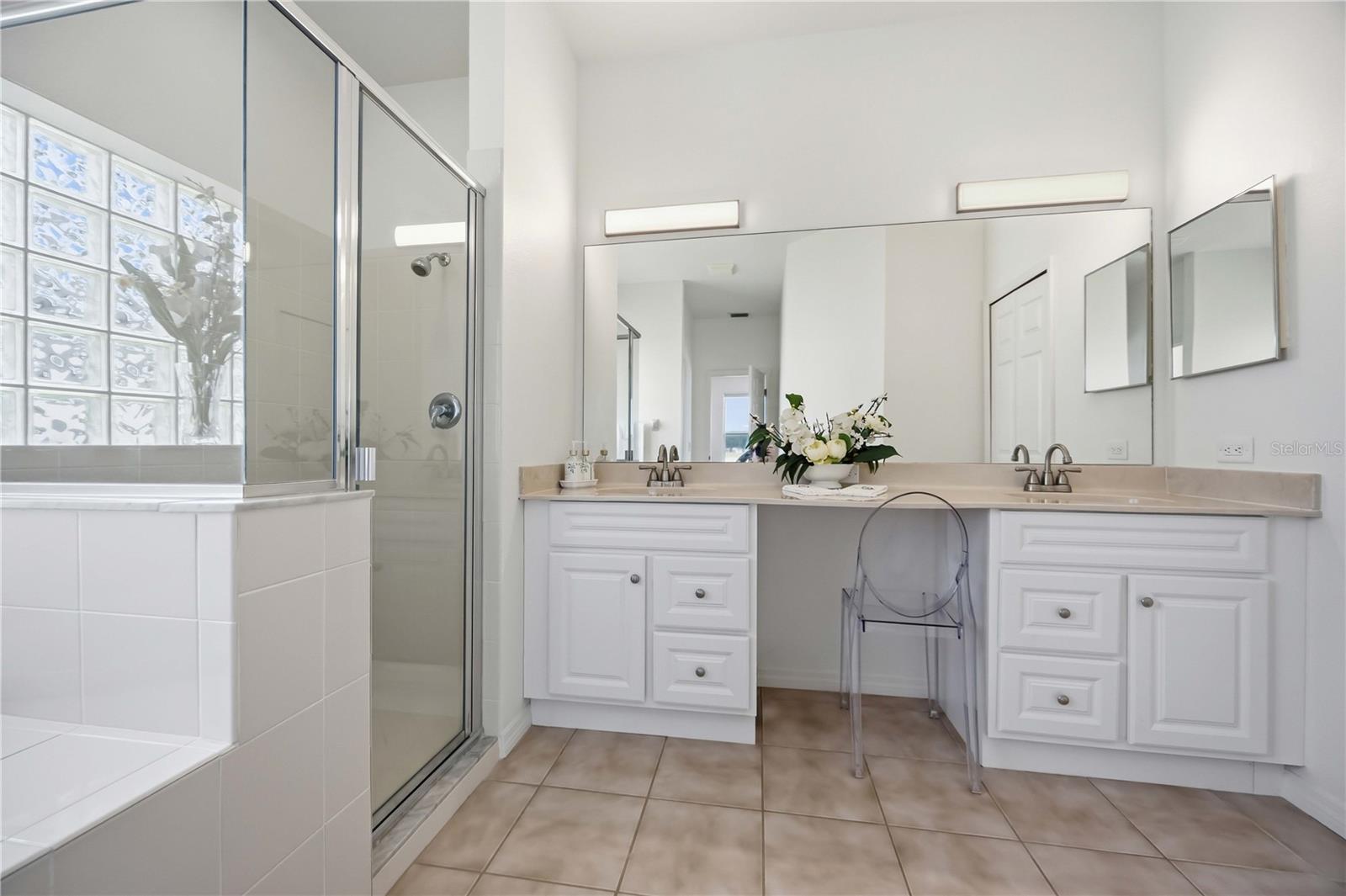 Image 31 of 64 For 7740 Castleisland Drive