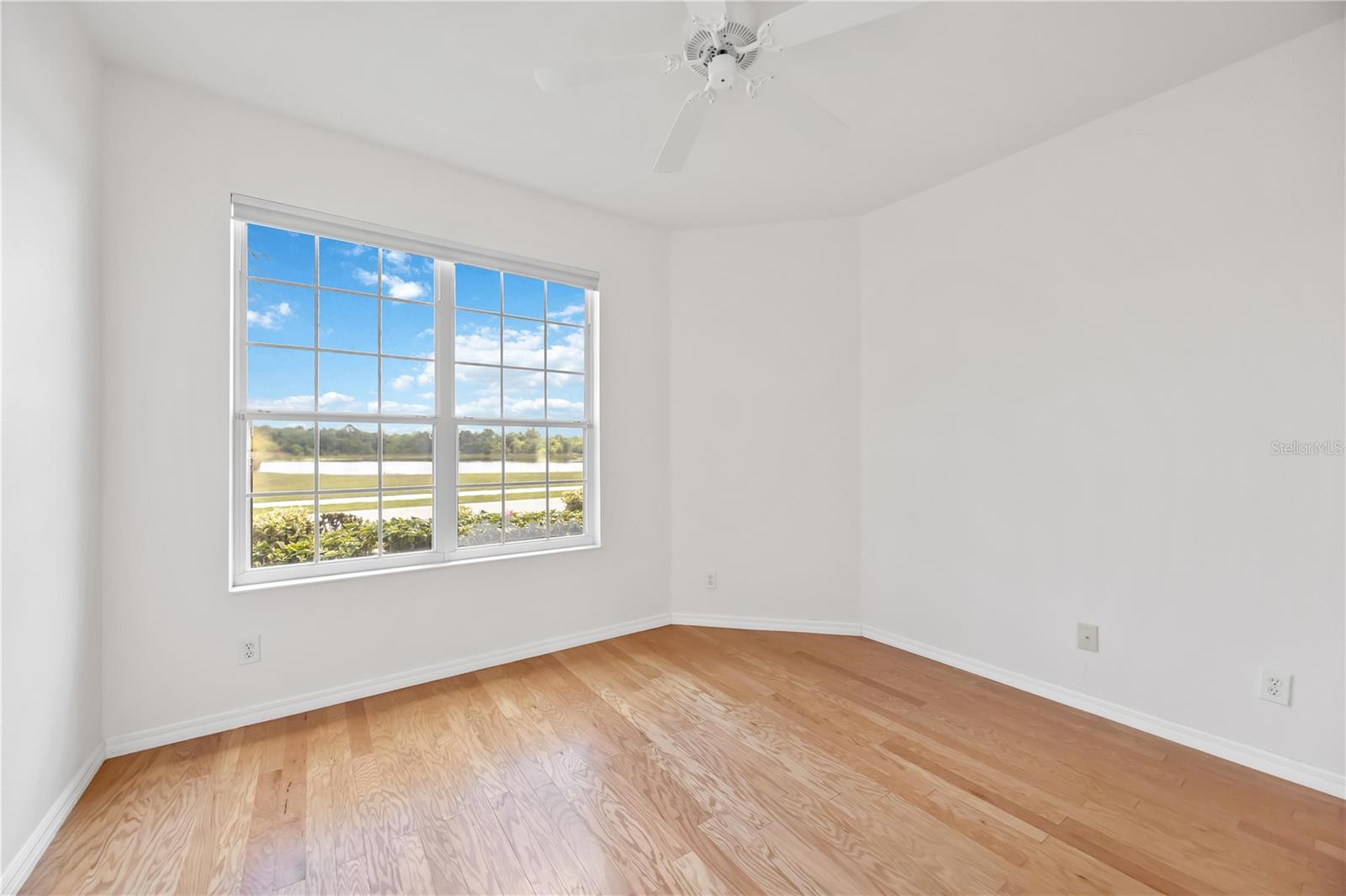 Image 41 of 64 For 7740 Castleisland Drive