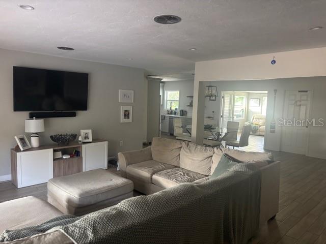 Image 6 of 11 For 7503 Starfish Drive