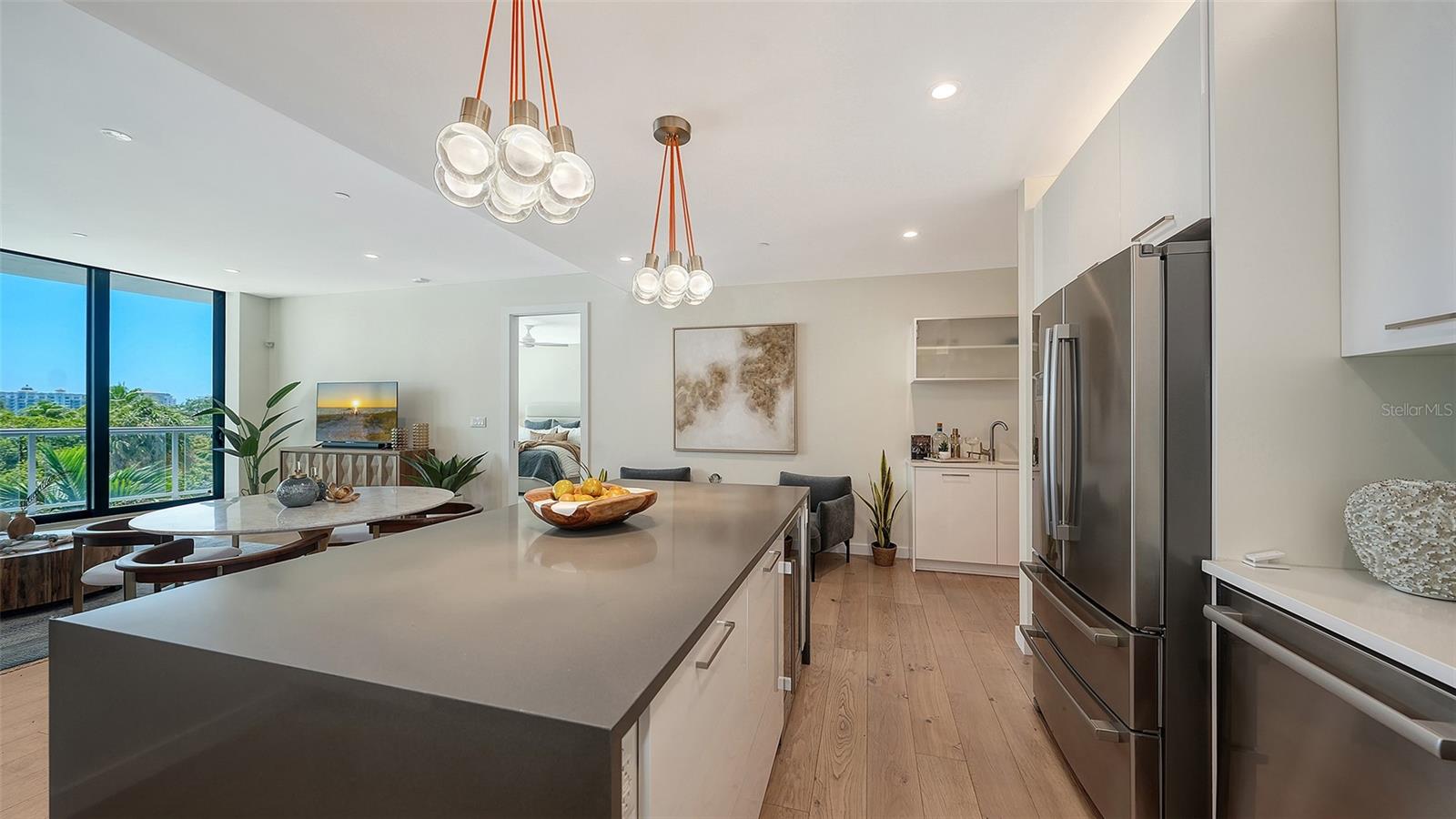 Image 14 of 55 For 300 Pineapple Avenue 302