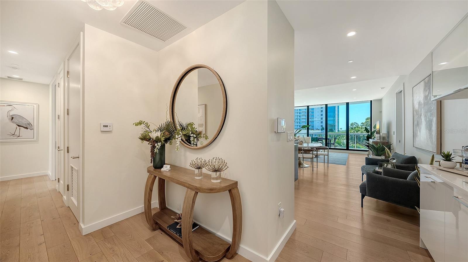Image 3 of 55 For 300 Pineapple Avenue 302
