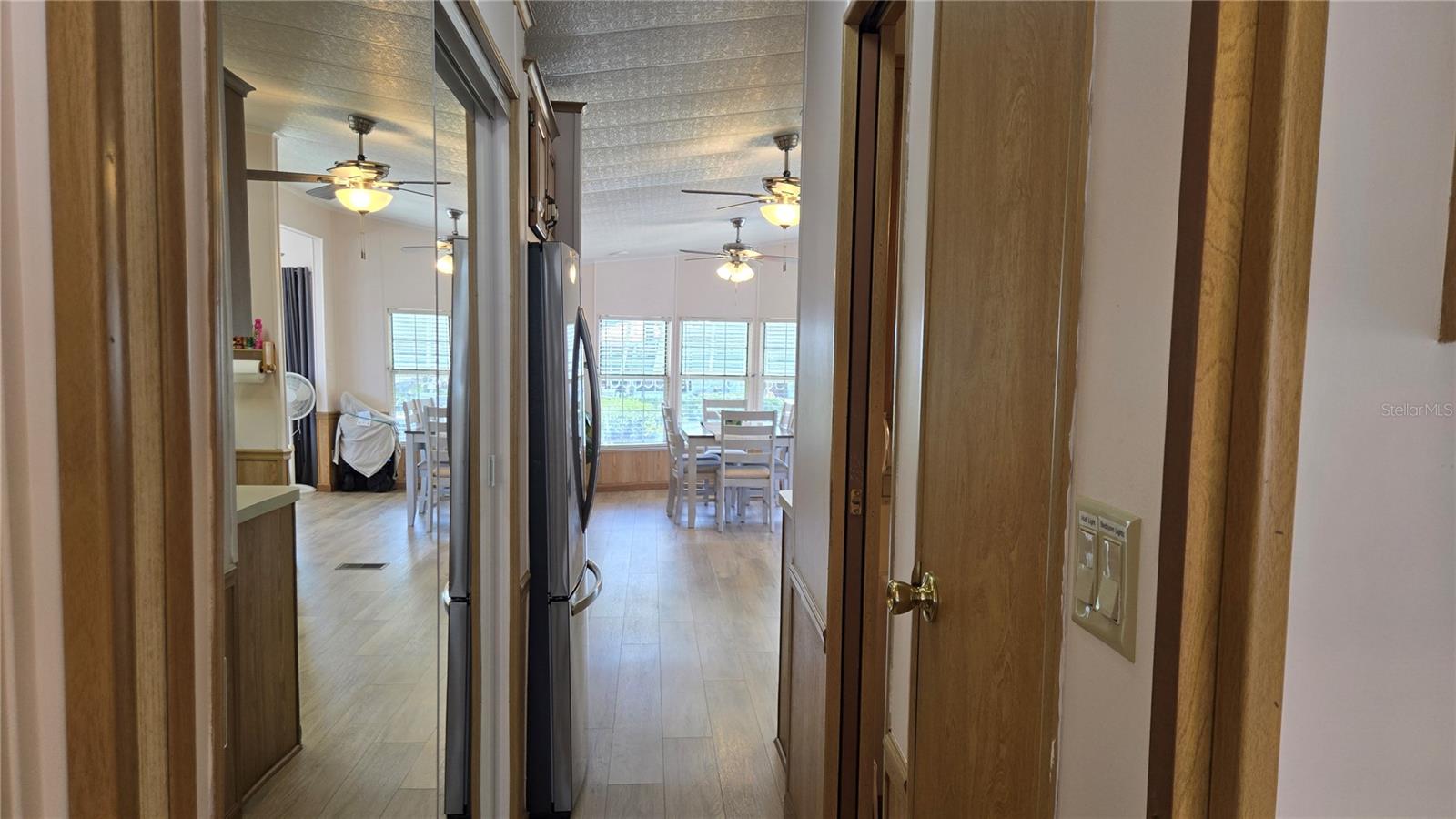 Image 18 of 40 For 3333 26th Avenue E 1291
