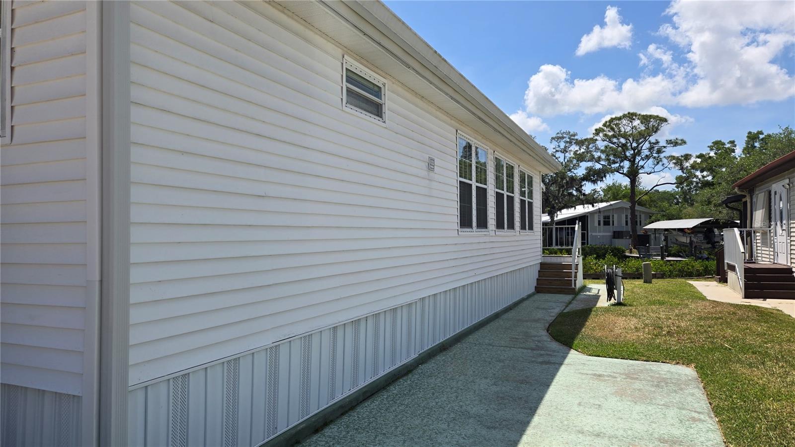 Image 29 of 40 For 3333 26th Avenue E 1291