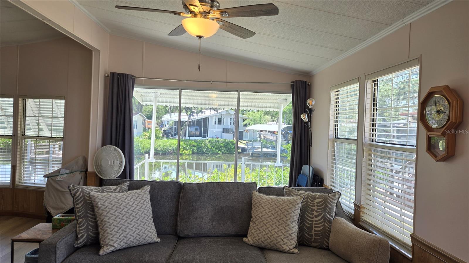Image 8 of 40 For 3333 26th Avenue E 1291